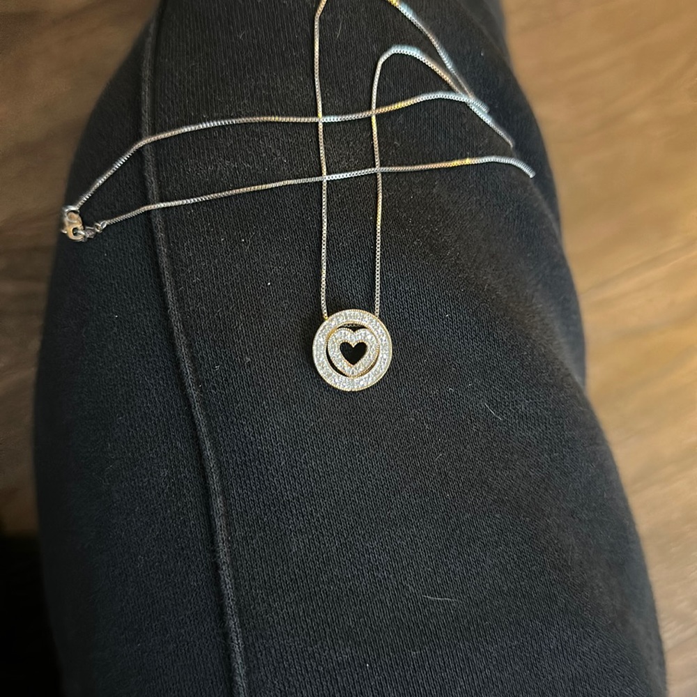 Gold heart necklace